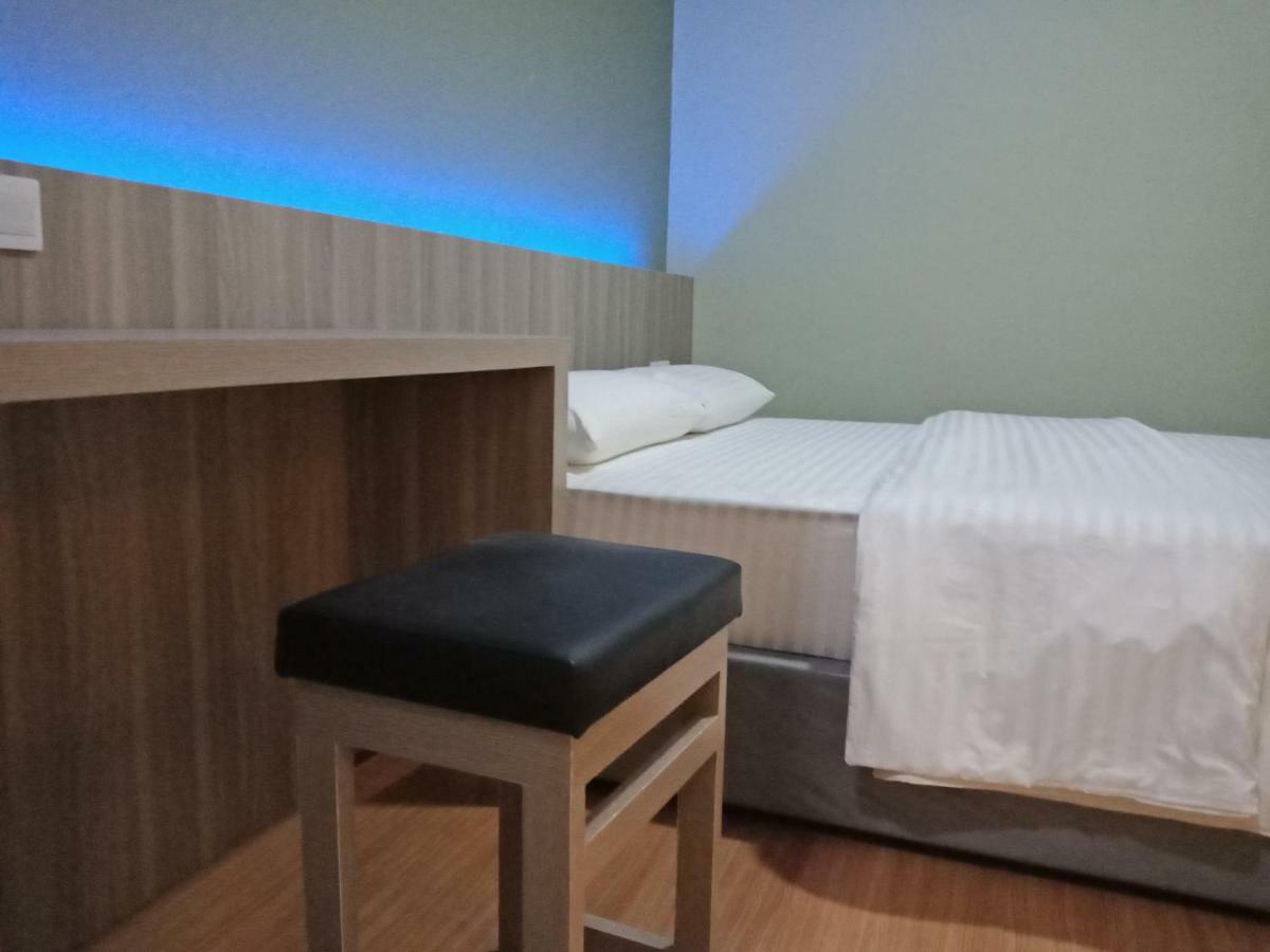Sleeprest @ Golden Prima Ξενοδοχείο Batam Εξωτερικό φωτογραφία