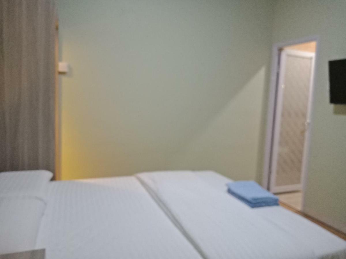 Sleeprest @ Golden Prima Ξενοδοχείο Batam Εξωτερικό φωτογραφία